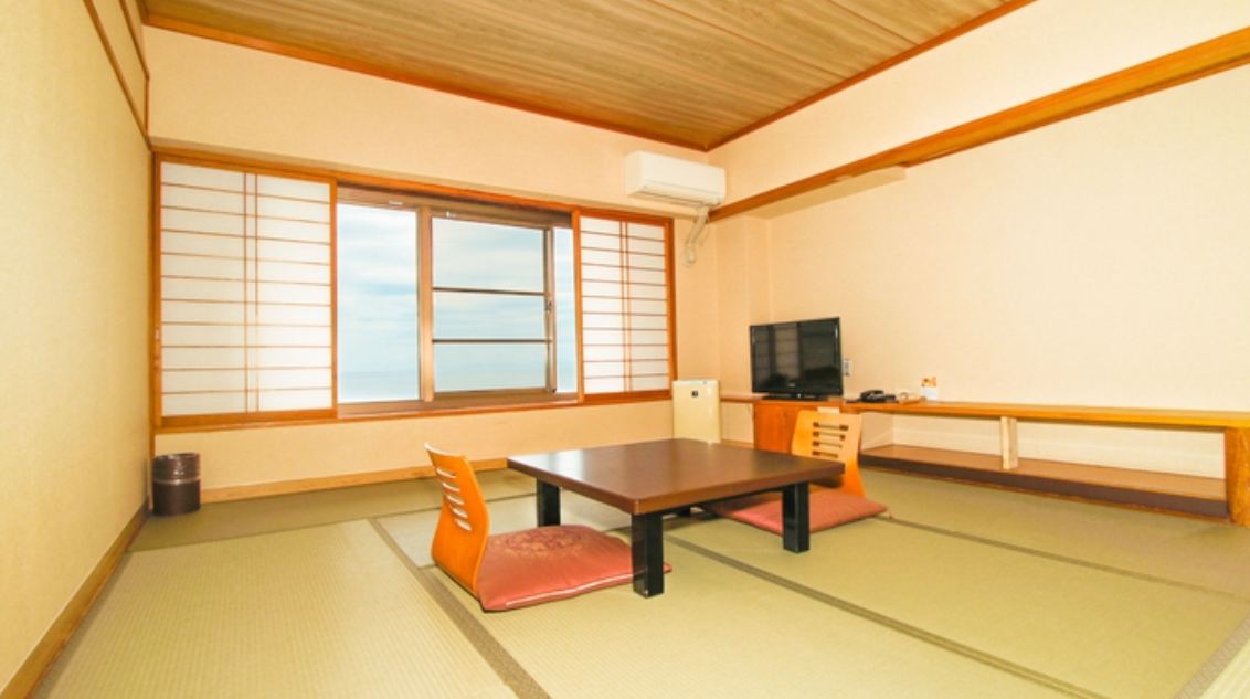 【无烟】高级日式客房，铺有10张榻榻米，设有可欣赏海景的室内浴池