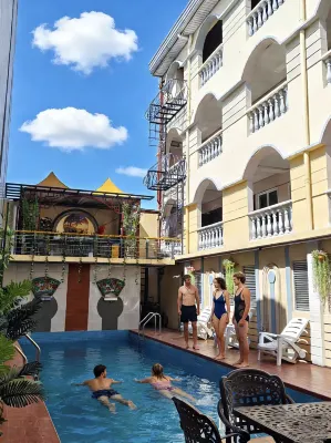 Baoly Clark Residence (New Management) โรงแรมใน