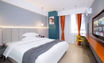 Mai Guo Light House Hotel - Housity