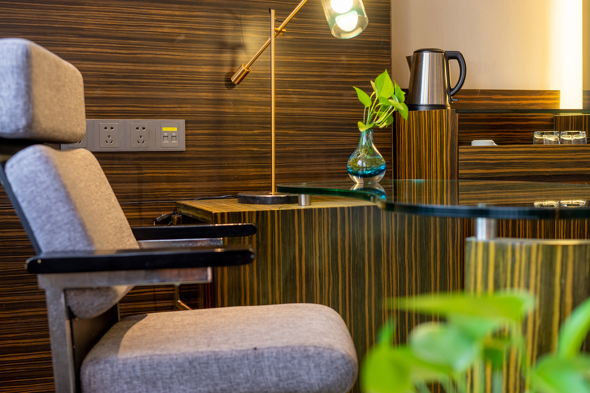 Executive Queen Room (Bathtub)