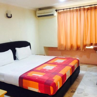 Bilik Deluxe King Kupon City Star Hotel Kulai