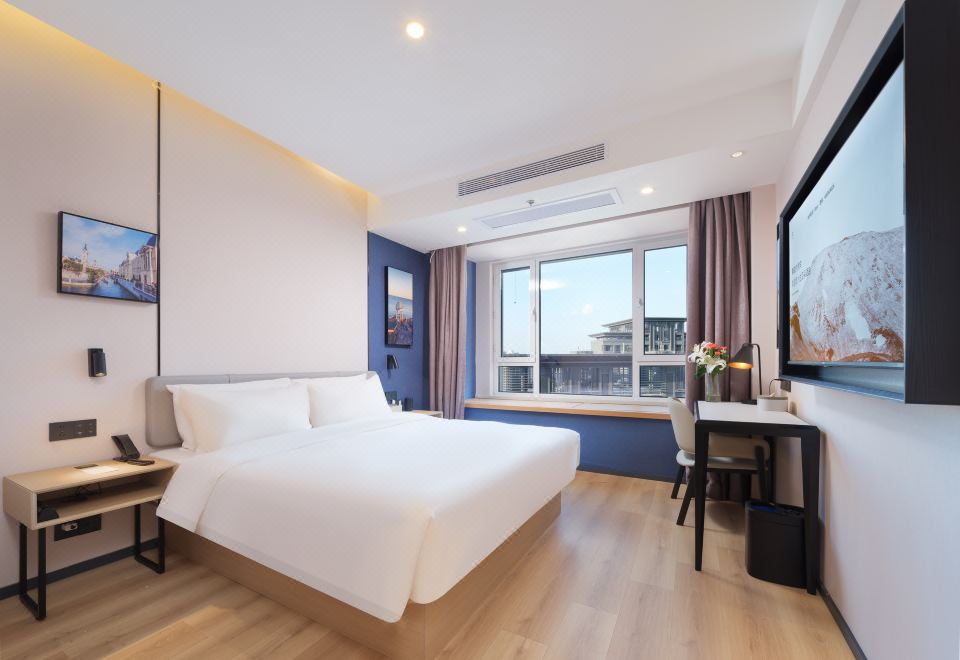 高級海景大床房（手機投屏+智控）