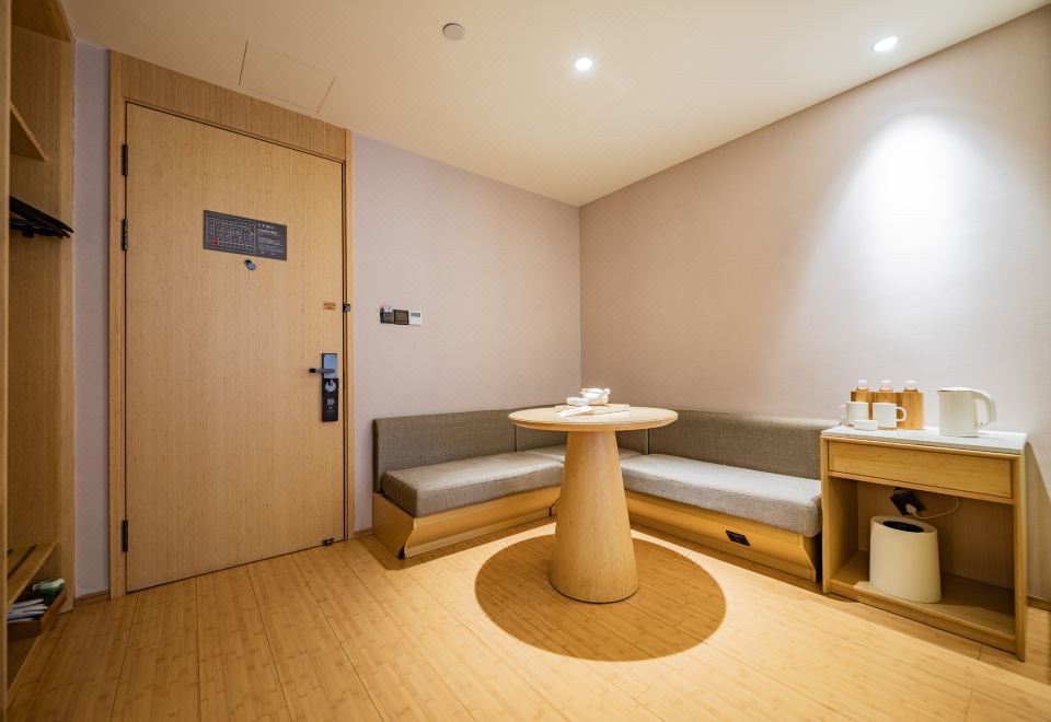 家庭房【房间乾净+舒适乾净】