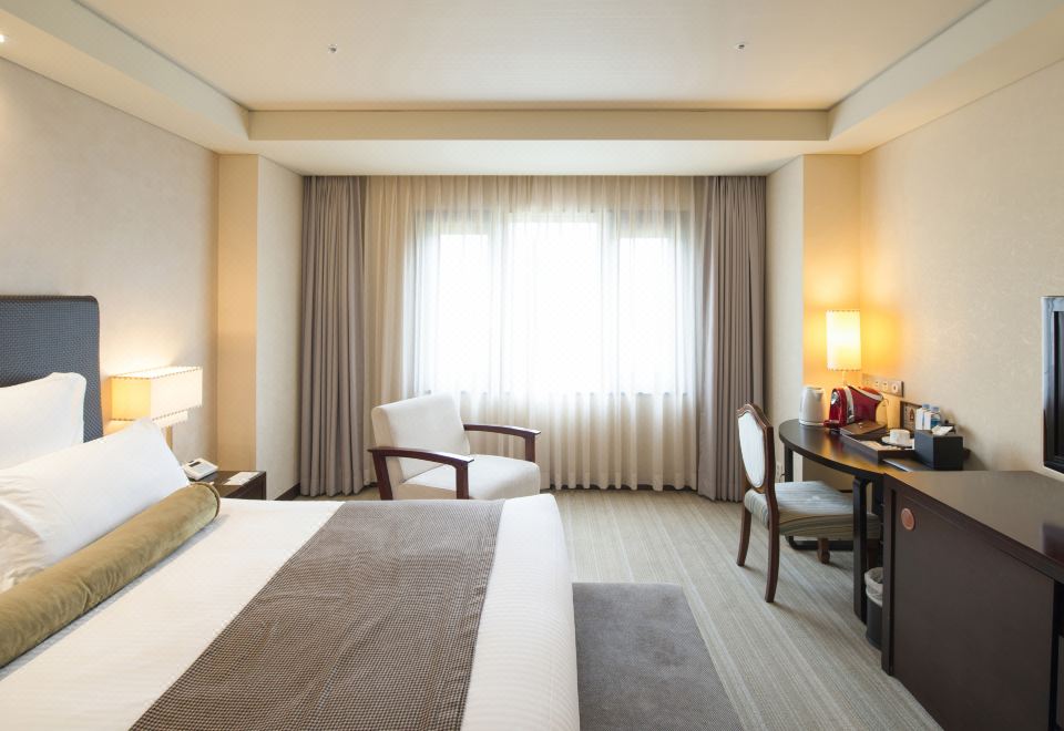 InterContinental Hotels ALPENSIA PYEONGCHANG RESORT by IHGJunior Suite