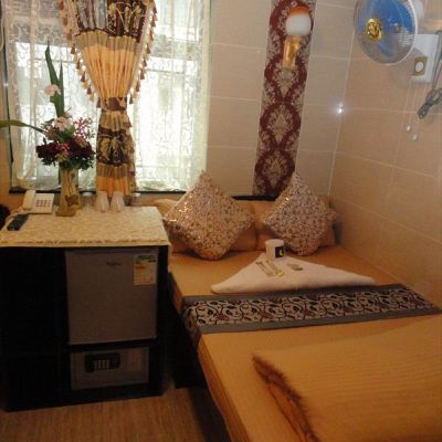 標準大床房 香港戴斯賓館Days Hostel優惠