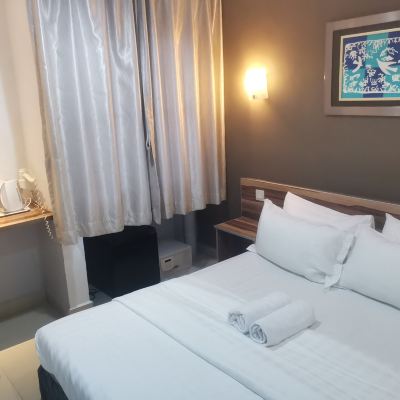 Premium Queen Room Kupon One Avenue Hotel, Balakong