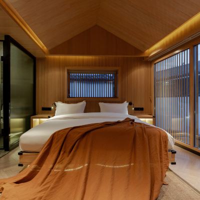 千帆過|待閑-雪山觀景陽台套房 麗江雲見棲舍客棧優惠