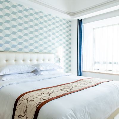 金貿大床房（大空間+獨立陽台） 三亞子悦康年酒店優惠