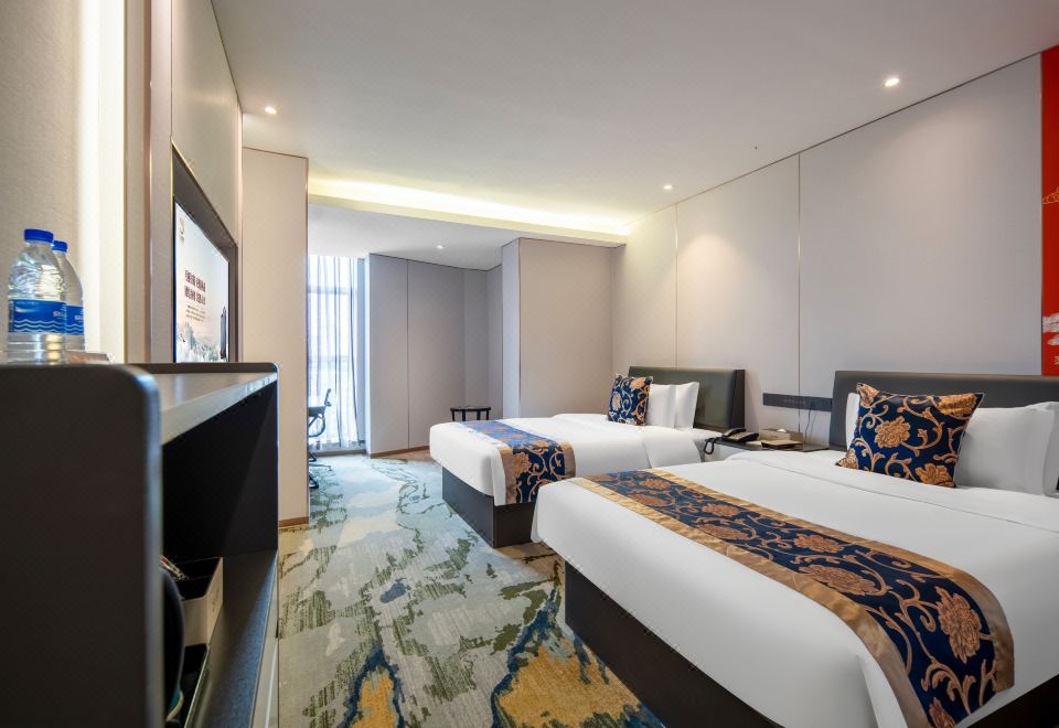 Business Standard Room