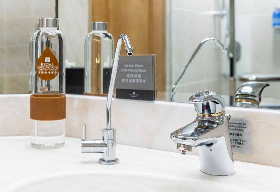 Regal Hongkong HotelSuperior Room With One Extra Bed