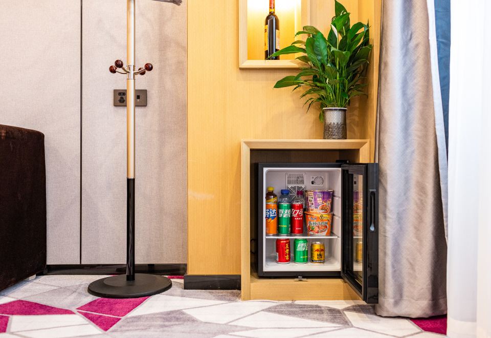 Qiaojia Zhuoda HotelDeluxe Suite