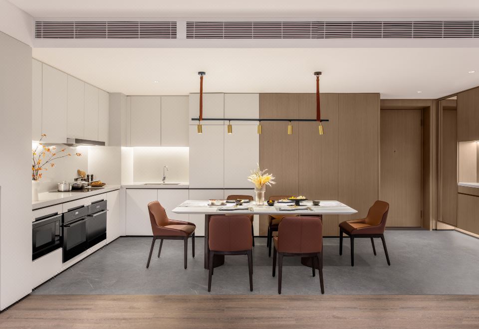 Ascott Fengyishan ShenzhenTwo-Bedroom Handpicked City-View Suite