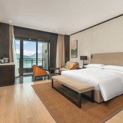 行政湖景陽台大床房 寧波東錢湖華茂希爾頓酒店優惠