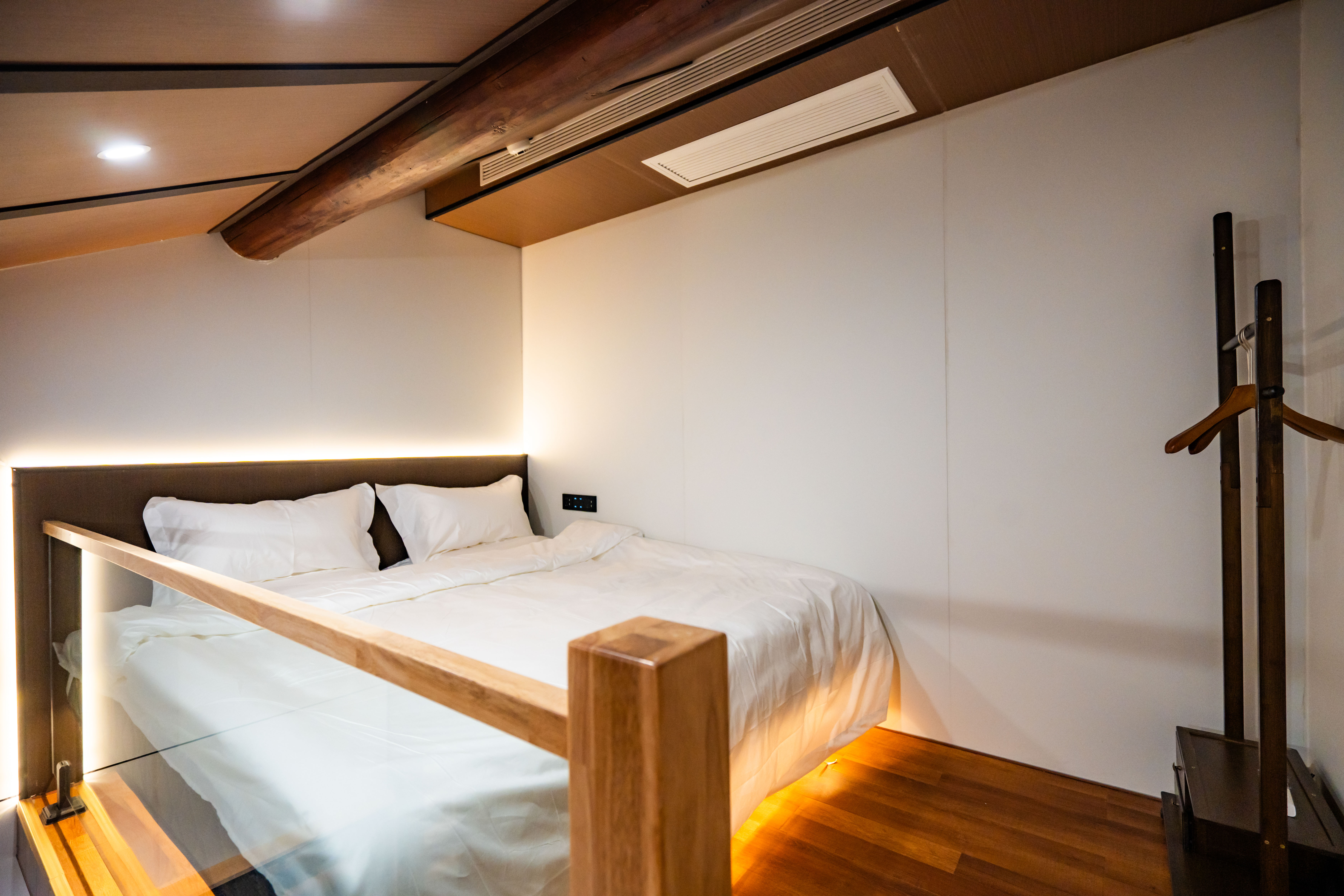 舒適複式大床房（全屋智能+中央空調+地暖+乾濕分離）