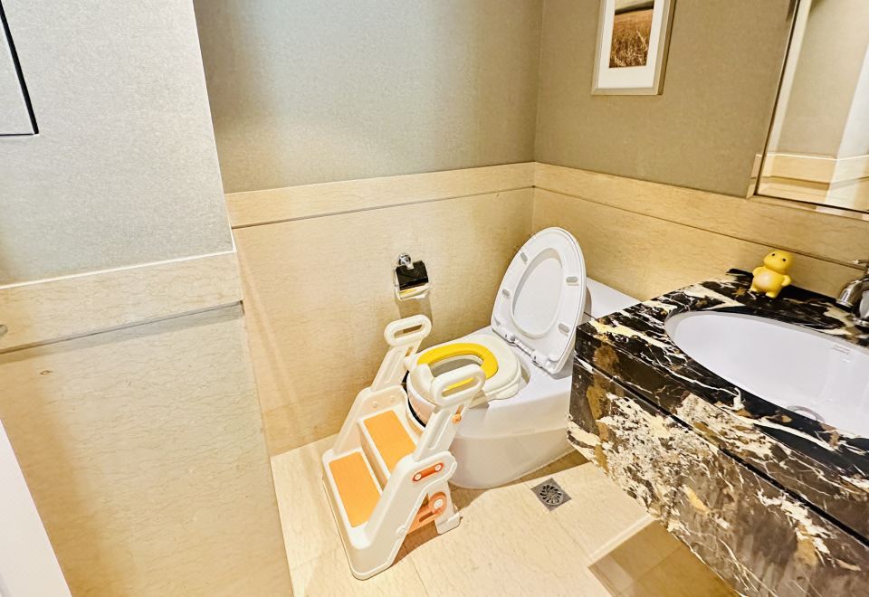 Courtyard by Marriott Shanghai FengxianNailong Family Theme Suite