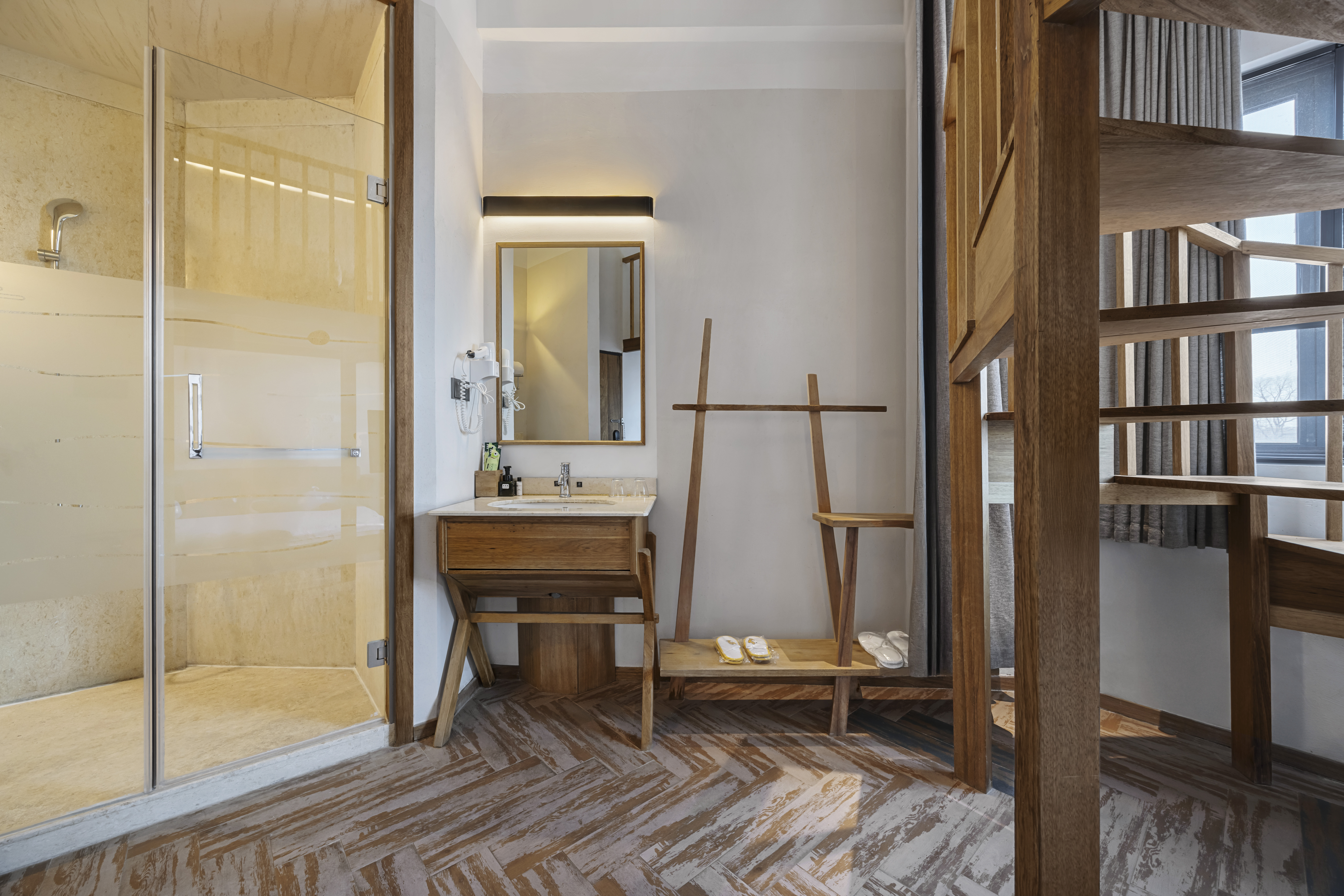 花园复式家庭套房（动静分区+高品质沙发）