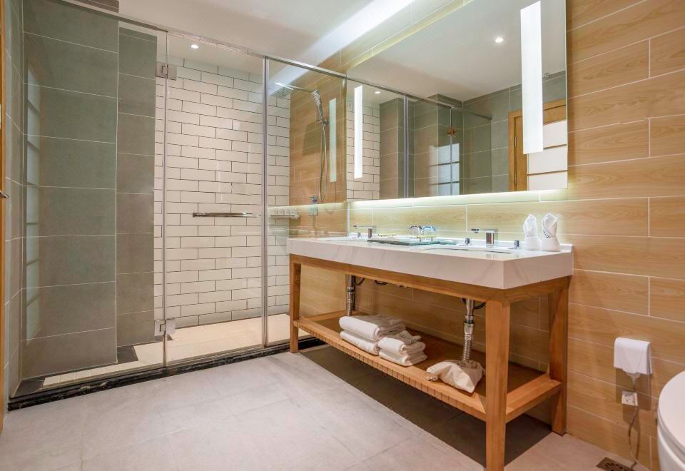 Welcoming·和风大床房「智能客控+minibar+新风系统」