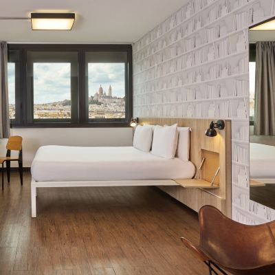 豪華特大床房 巴黎發電機旅館優惠