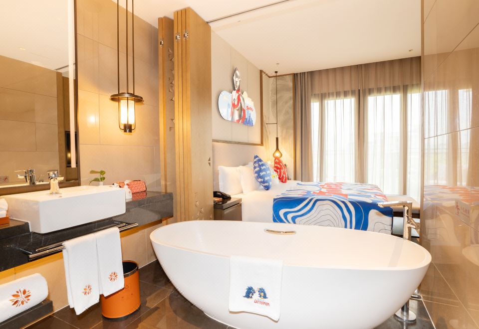 奧特曼主題親子套房