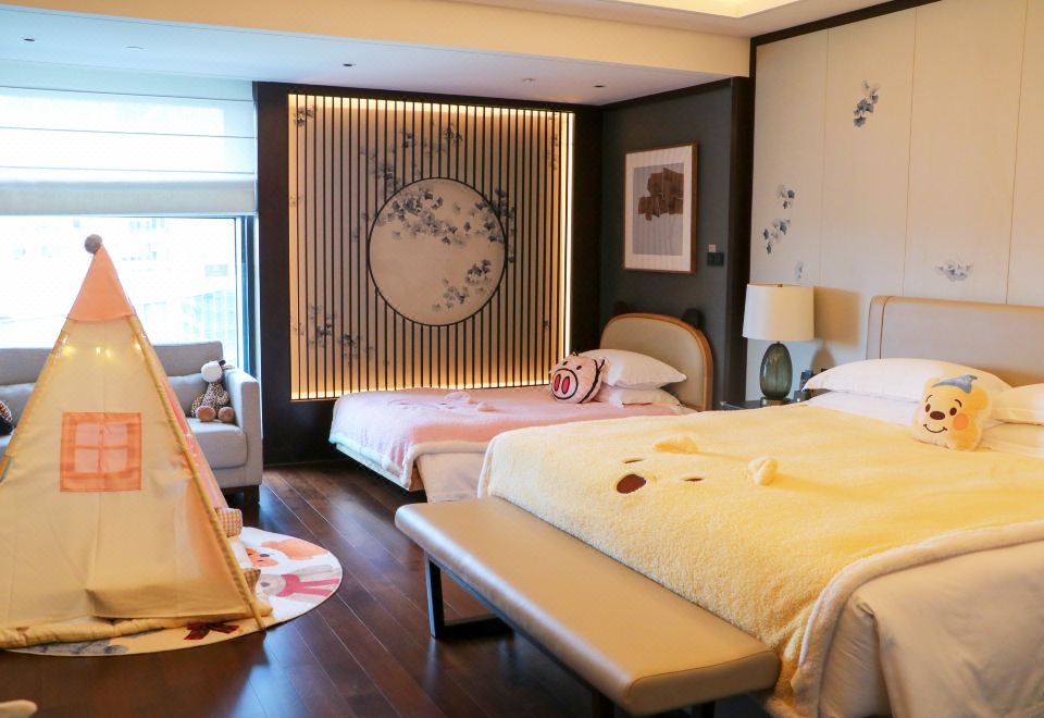 晴天小豬playstation新世代游戲暢享主題親子大床房