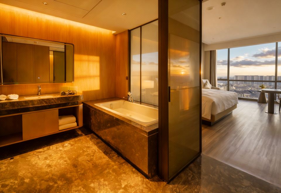 静澜豪华大床房