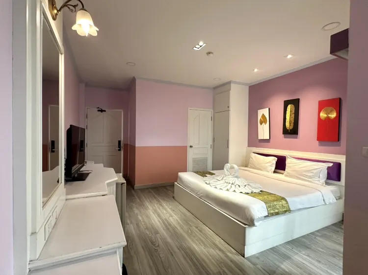 ห้องดีลักซ์ทวิน, ปลอดบุหรี่