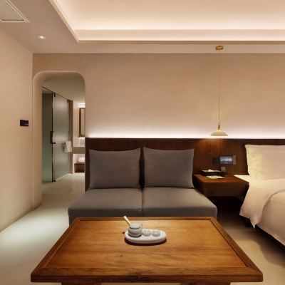 半夏大床房 I 雀巢膠囊機+杜拉維特潔具+MINI吧+新風 川行隱裡飯店（成都寬窄巷子店）優惠