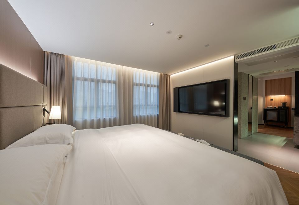 【府邸】大床套房|全屋智能+Bathe洗護+65寸投屏電視