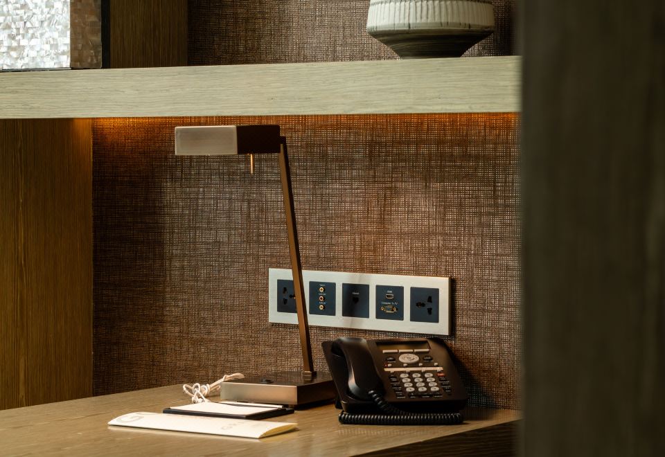 Grand Hyatt DalianDeluxe Room - Sea-View (Double Bed)