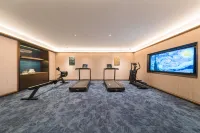 Harbin Central Street Crystal Hotel