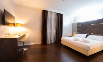 CAVALLO Hotel Noventa di Piave - Housity