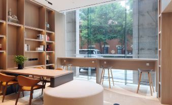 Millennium Hotel Chengdu - Housity