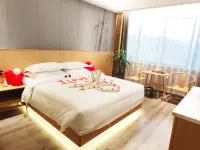 Red Sun Grand Hotel