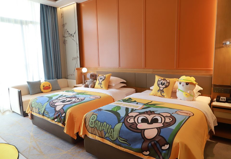 Wyndham Grand Plaza Fuzhou XiangaishanCute Theme Family Twin Room