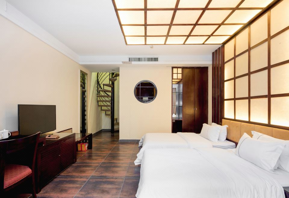 亲水别墅花园复式房|客房直达泳池|独立温泉池