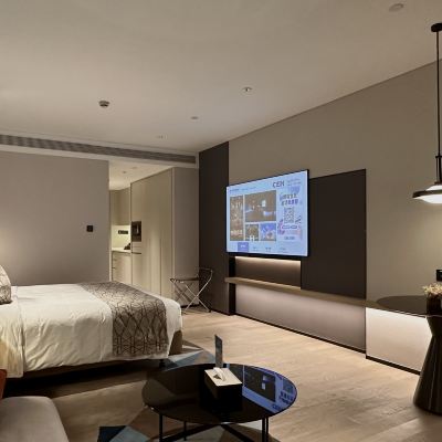 致尚影音尊貴大床房 南京金融城名致服務公寓（奧體博覽中心店）優惠