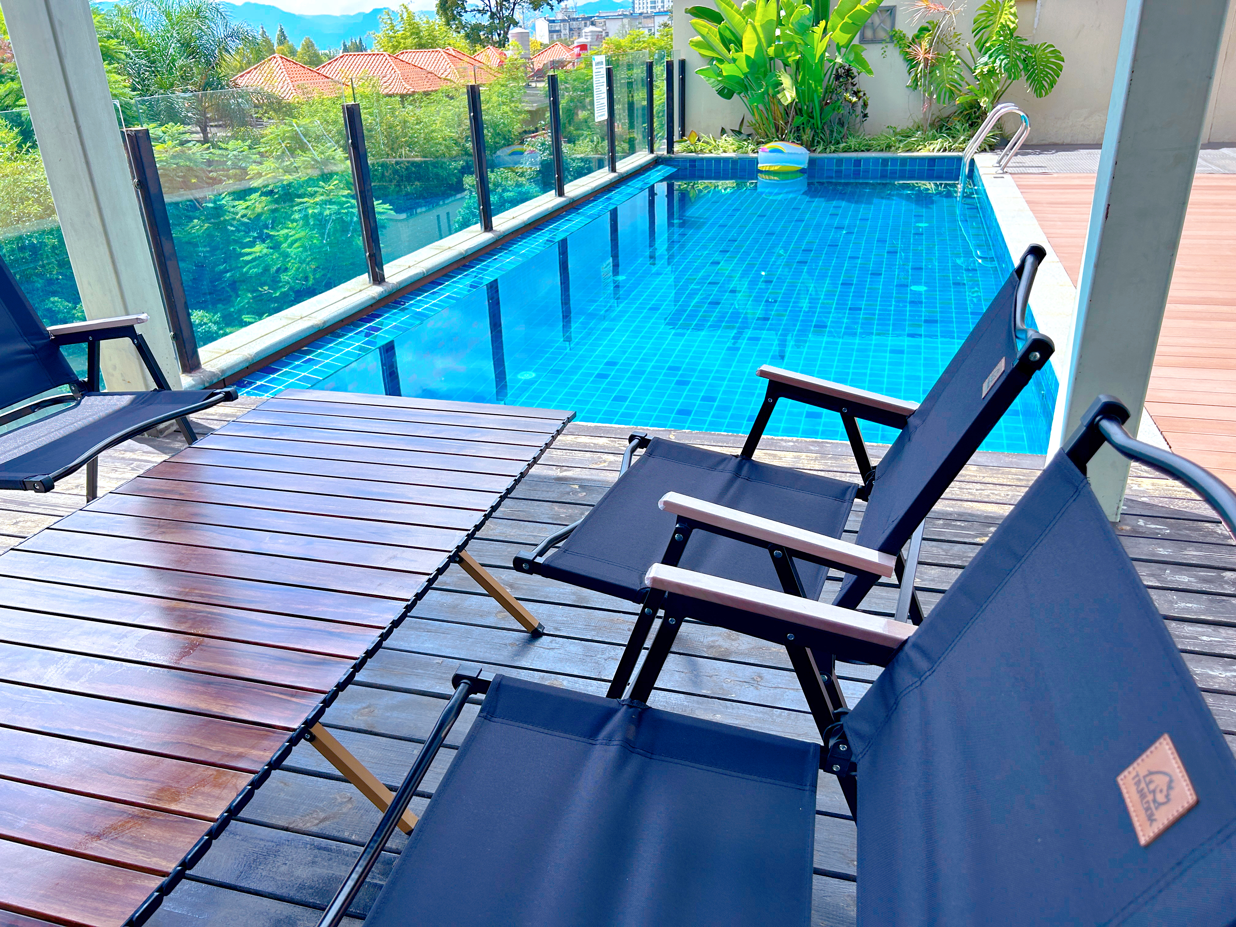 云享·庭院双卧亲子泳池别墅