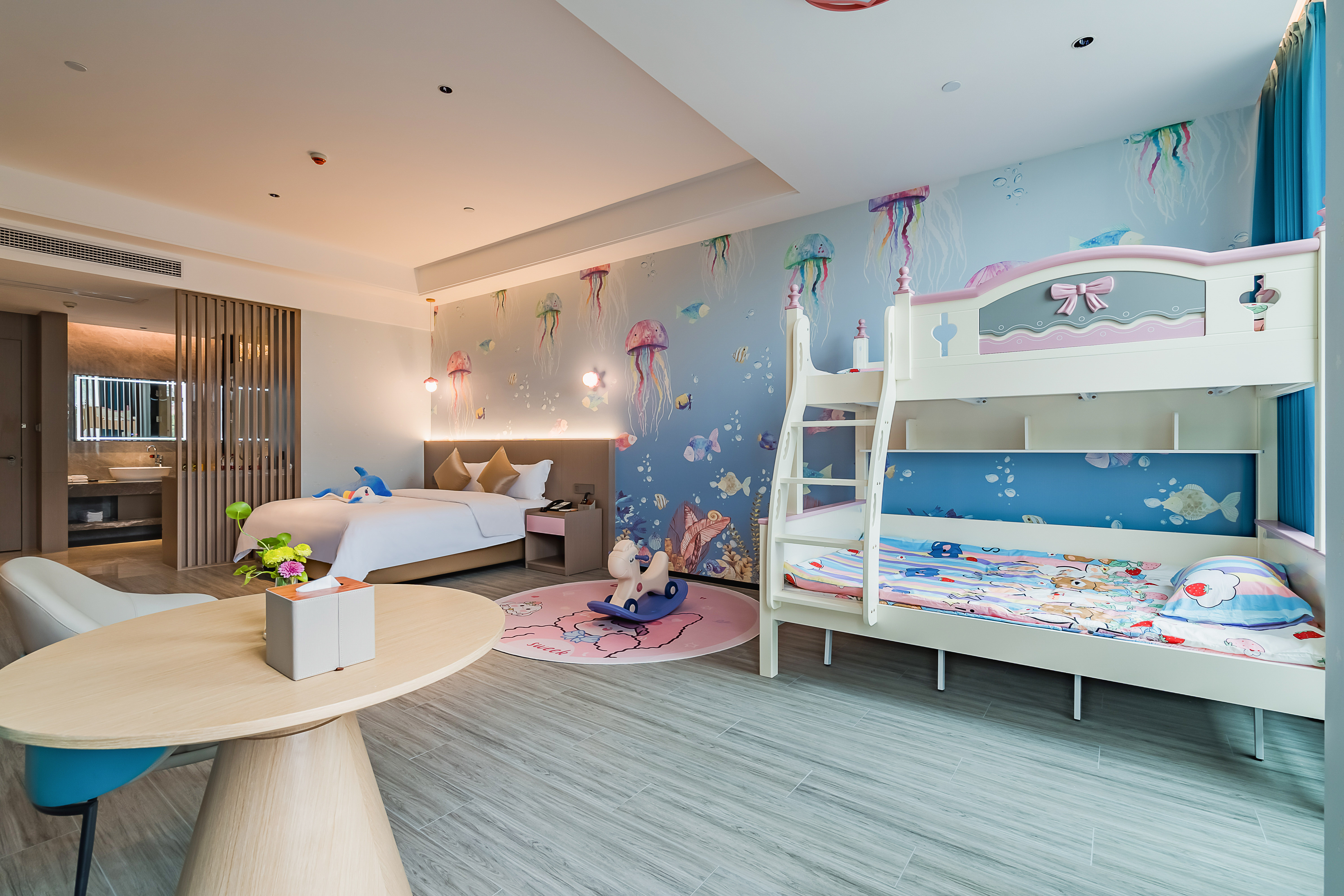 Family Friendly Room - Garden-View (Balcony)