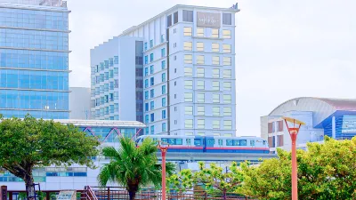 Mercure Okinawa Naha Hotele w: 