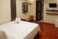 RedDoorz @ Amphibi Ko Resort Palawan