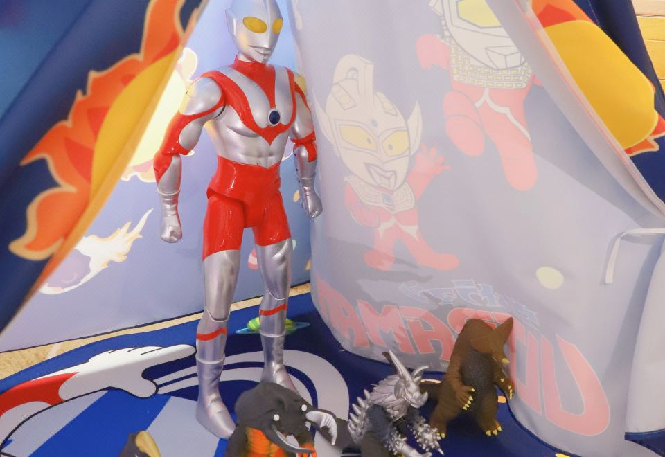 Wyndham JingzhouUltraman Theme Family Room