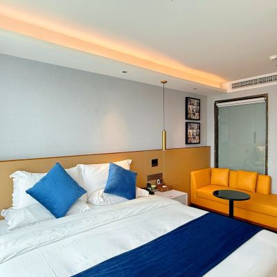 觀景大床房（絕美日落觀景+全屋智能語控） 雅斯特國際飯店（寶安國際會展中心店）優惠