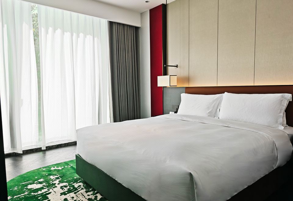 Beijing Oriental Mao HotelElegant Suite