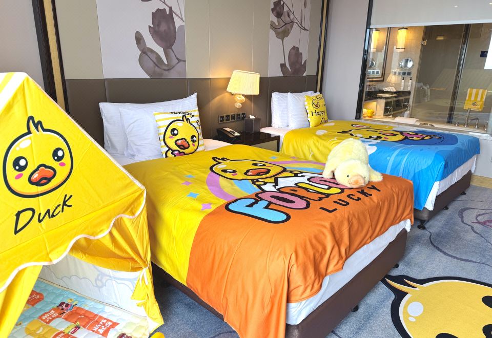 童夢奇幻親子雙床房（彩蛋主題|帳篷+益智桌+游戲毯）