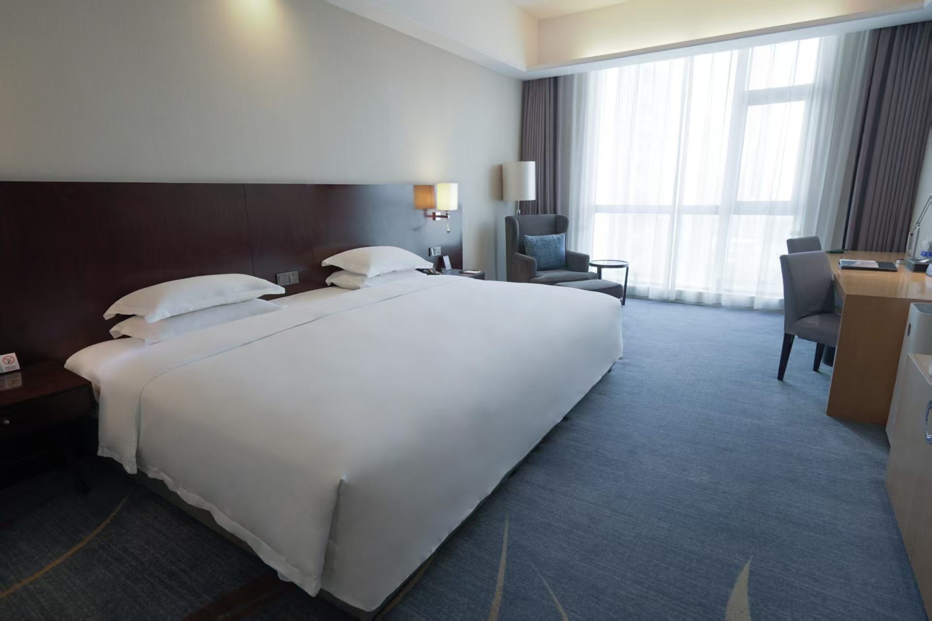 荷里活超级大床房