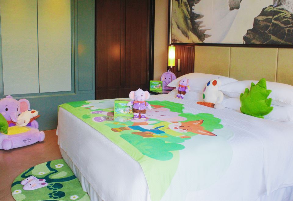 诺亚的丛林探险主题亲子大床房