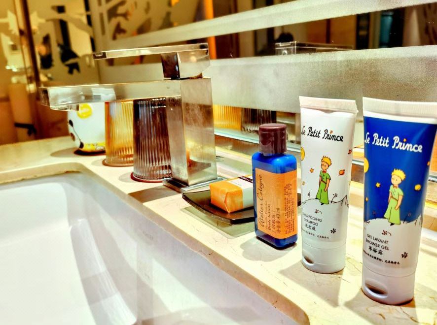 Lia! By Minyoun Chengdu Rezen Hotel (Chunxi Taikoo Li Store)Family-friendly Queen Room