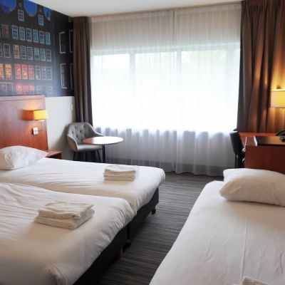 Deluxe Triple Room New West Inn Amsterdam Promo Code