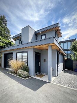 3077 Exclusive Two-Story Home