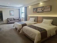 Maple Hotel